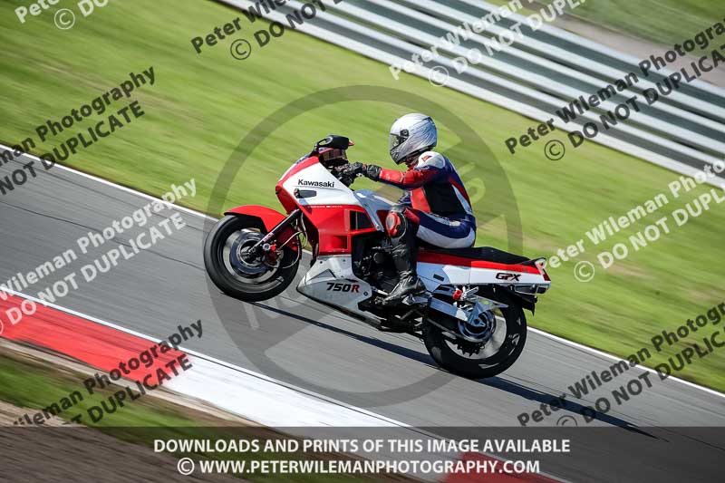 donington no limits trackday;donington park photographs;donington trackday photographs;no limits trackdays;peter wileman photography;trackday digital images;trackday photos